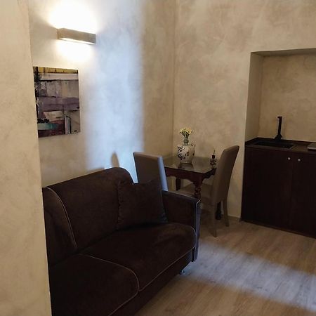 Affittacamere La Piazzetta Anagni Bagian luar foto